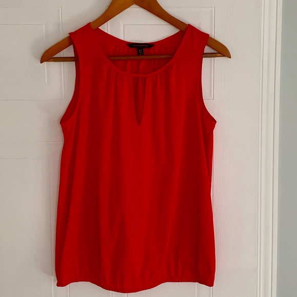 Banana Republic Factory Red Sleeveless Blouse - Picture 1 of 5